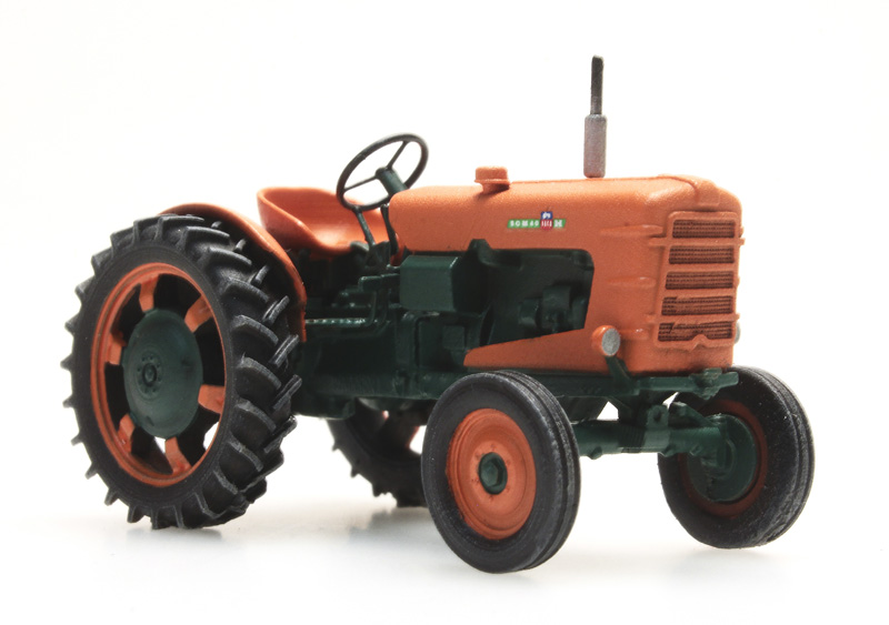 tracteur-someca-roue-fine-ree (1).JPG